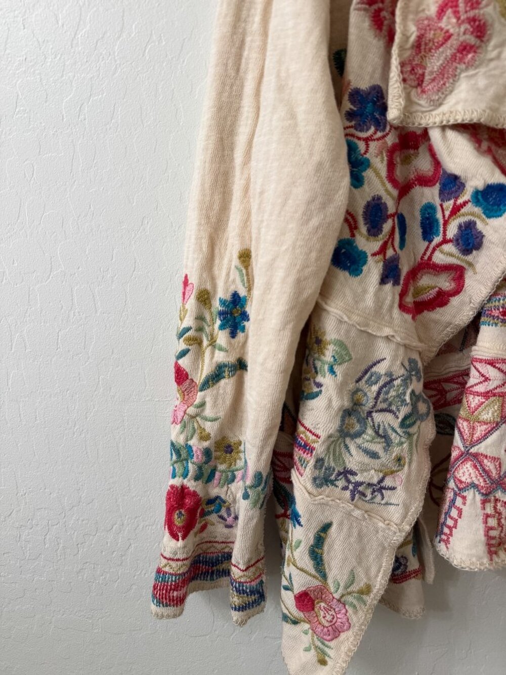 Johnny Was Biya Embroidered Krisly Wrap Cardigan Cream Rainbow - Picture 5 of 9